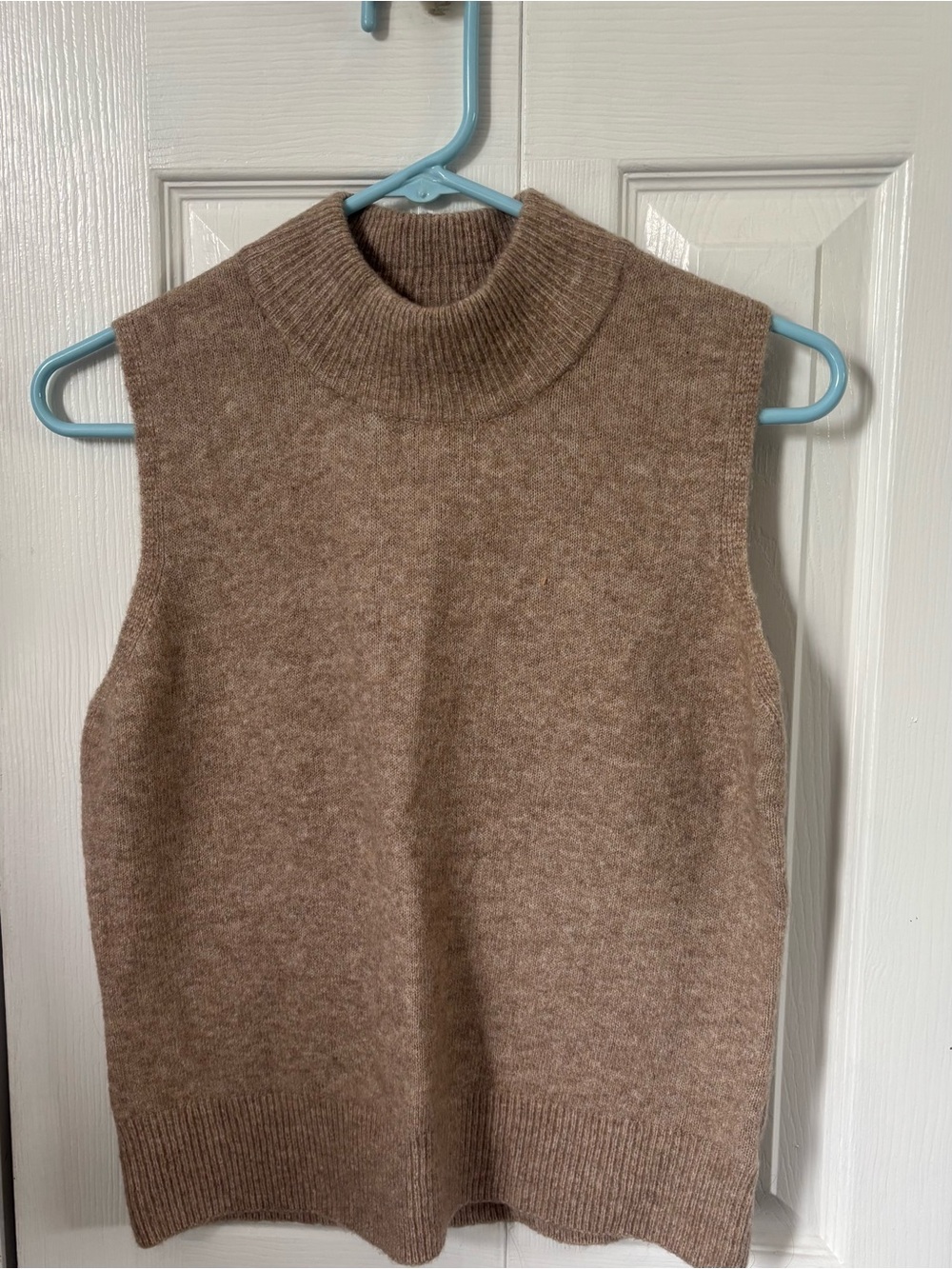 Tahari Taupe Sleeveless Turtleneck Knit Vest